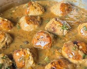 Best Creamy Pumpkin Chicken Meatballs in Sage Cream Sauce suggested serving