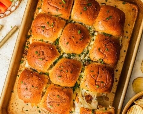 Easy Garlic Butter Buffalo Chicken Pull Apart Sliders top view
